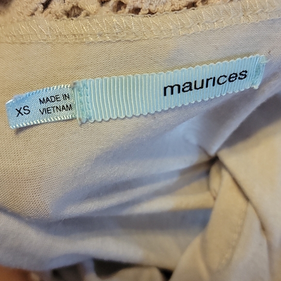 Maurices ruffled top - Picture 3 of 3